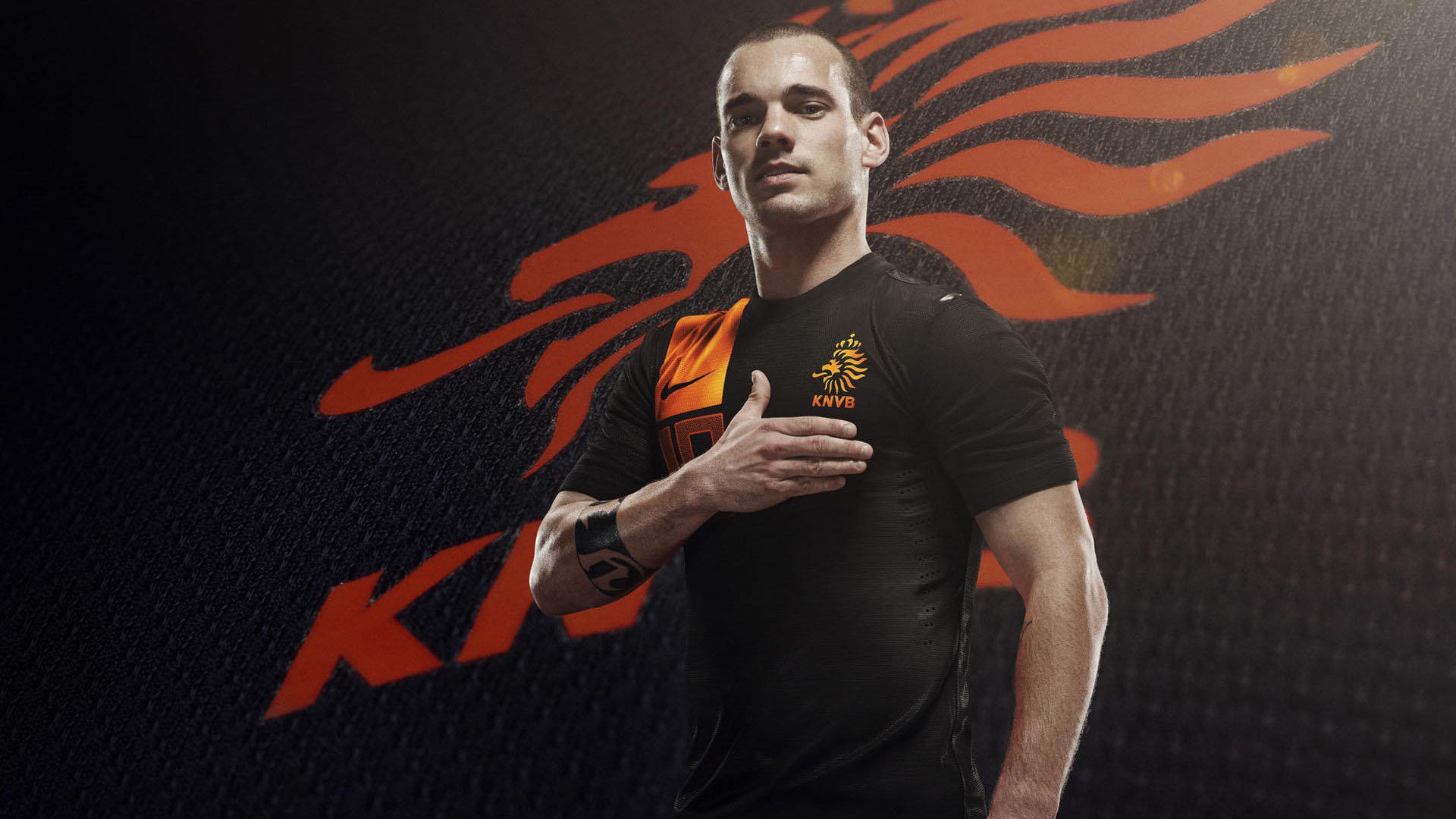 改写十年剧本，佩雷兹封神战，迈凯伦奇迹横扫雷诺